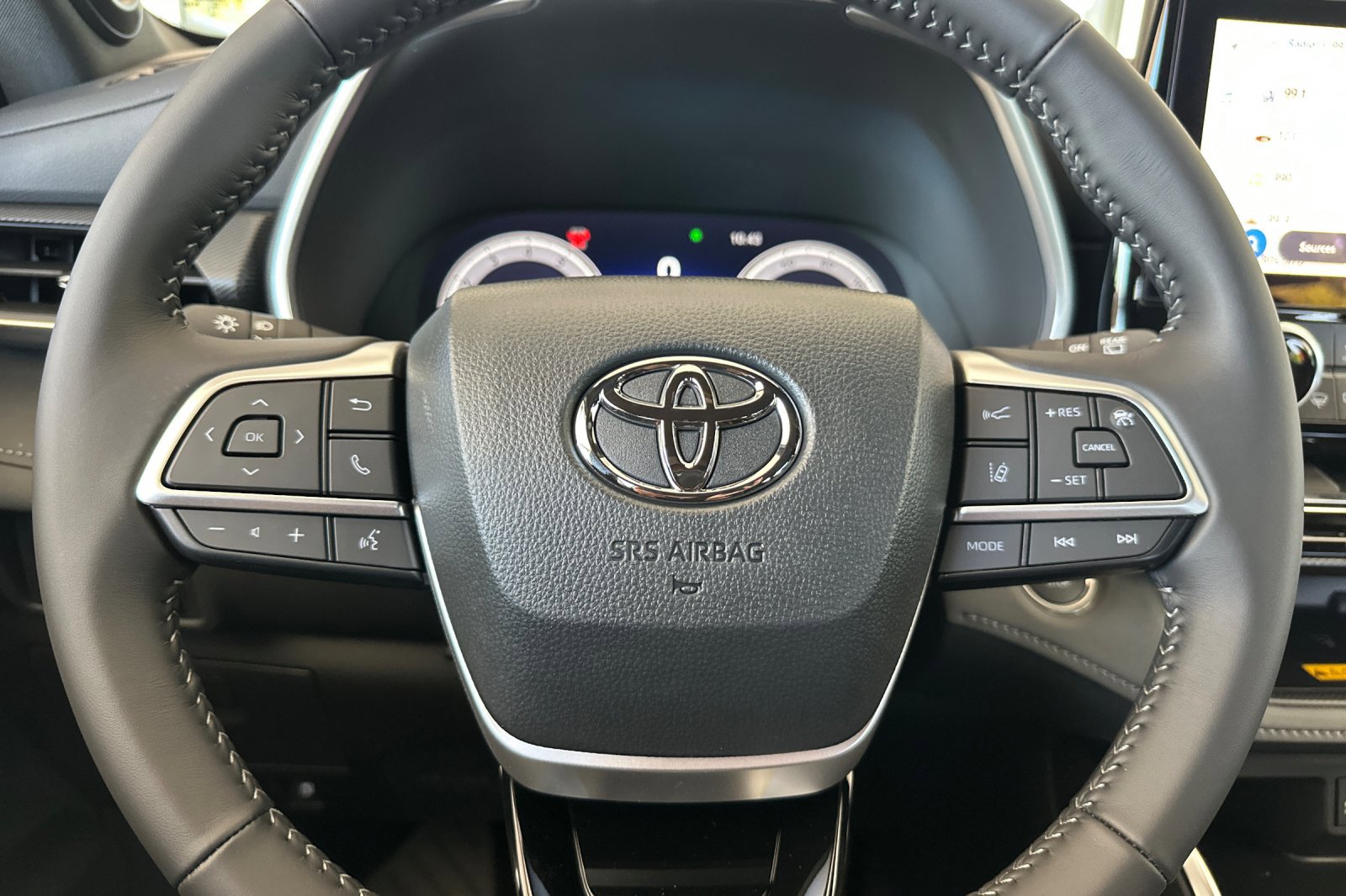 New 2025 Toyota Highlander XSE image 22