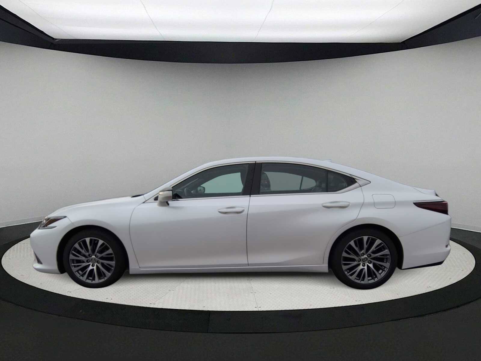 Used 2019 Lexus ES 350 w/ Premium Package image 5