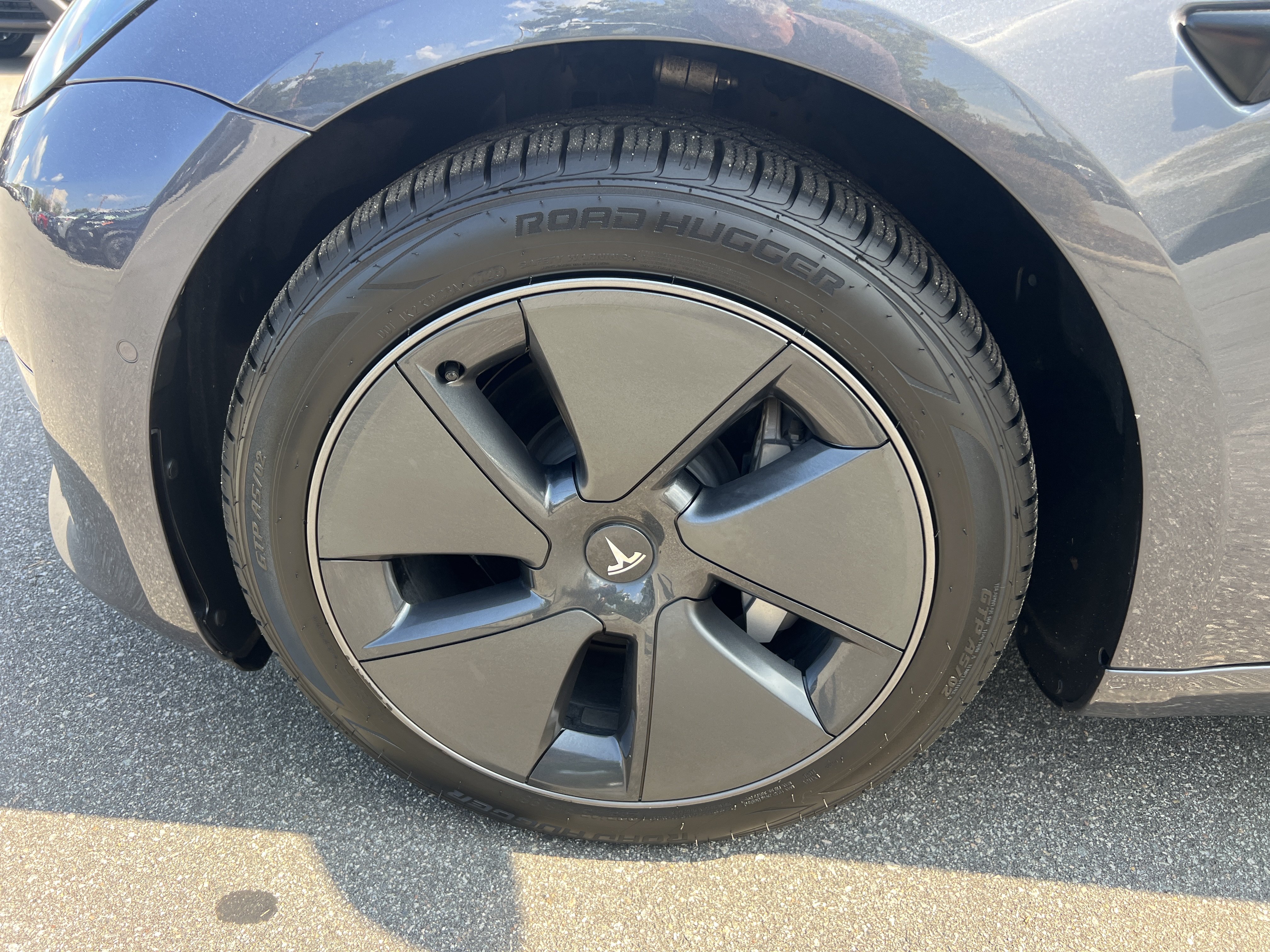 Used 2022 Tesla Model 3 Long Range AWD/4WD image 9