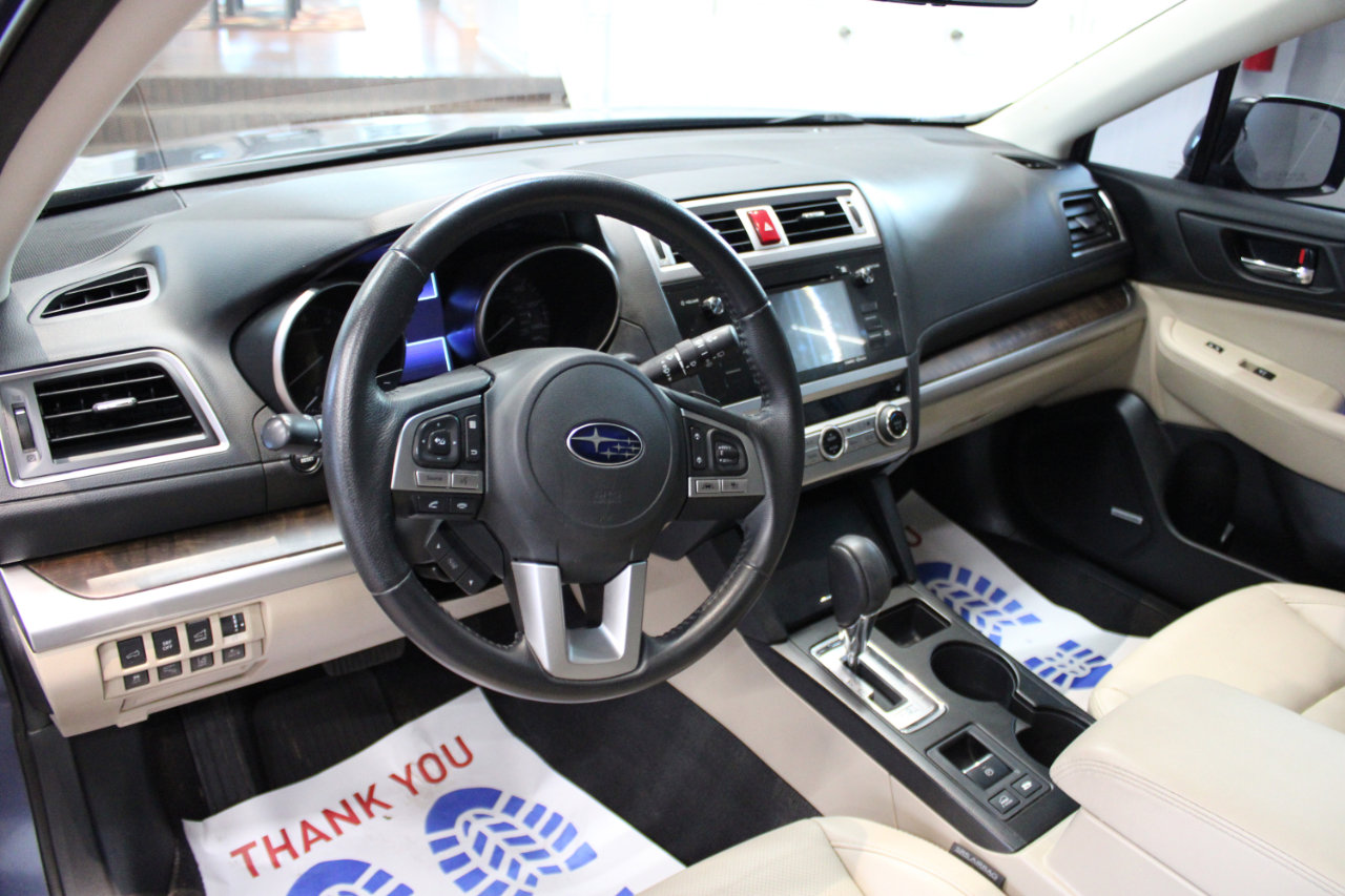 Used 2017 Subaru Outback 2.5i Limited image 10