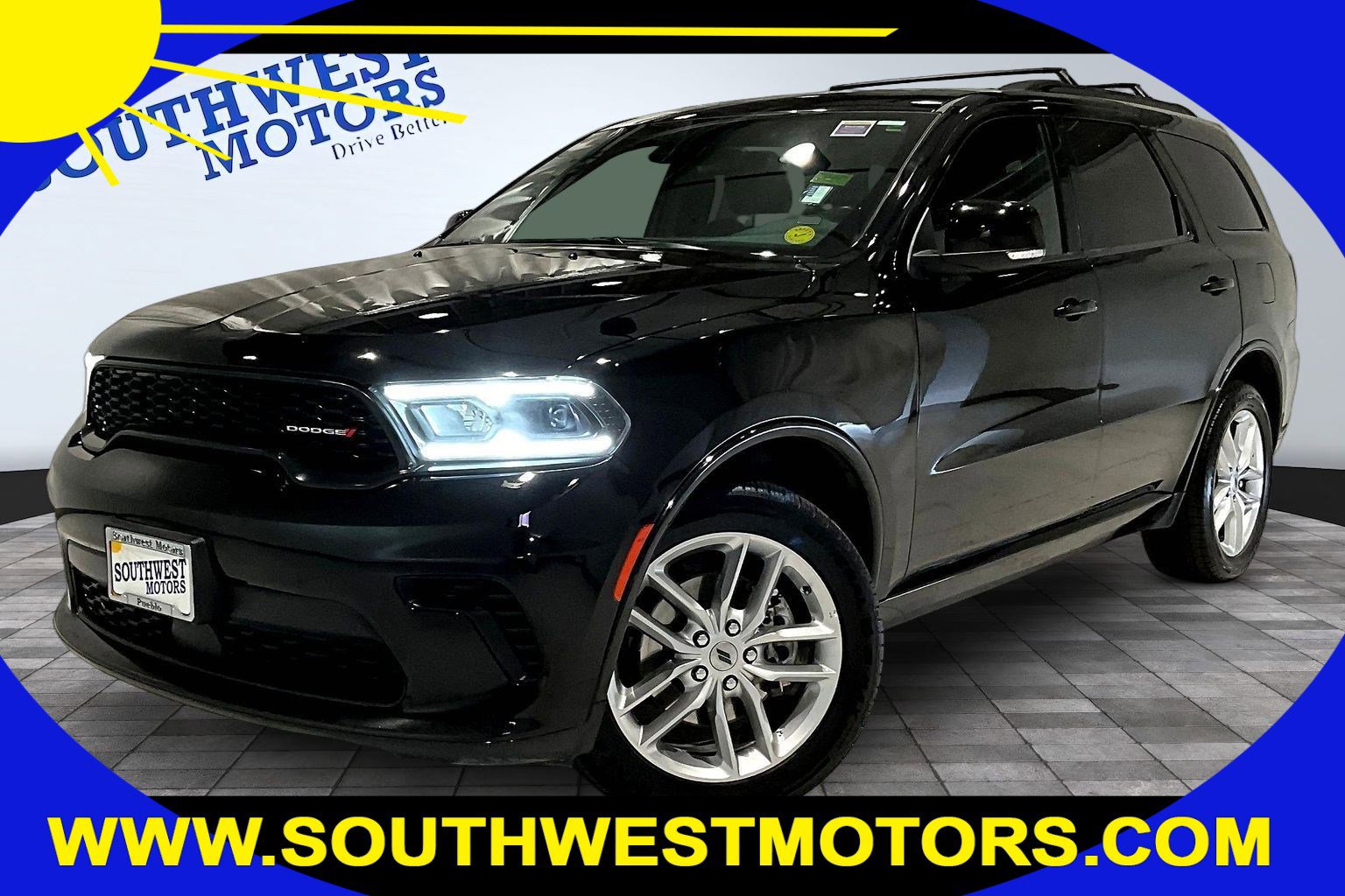 Used 2024 Dodge Durango GT image 1