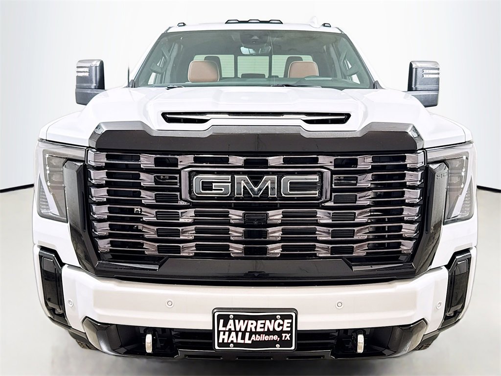 New 2026 GMC Sierra 3500 Denali Ultimate w/ LPO, Black Badging Package image 2