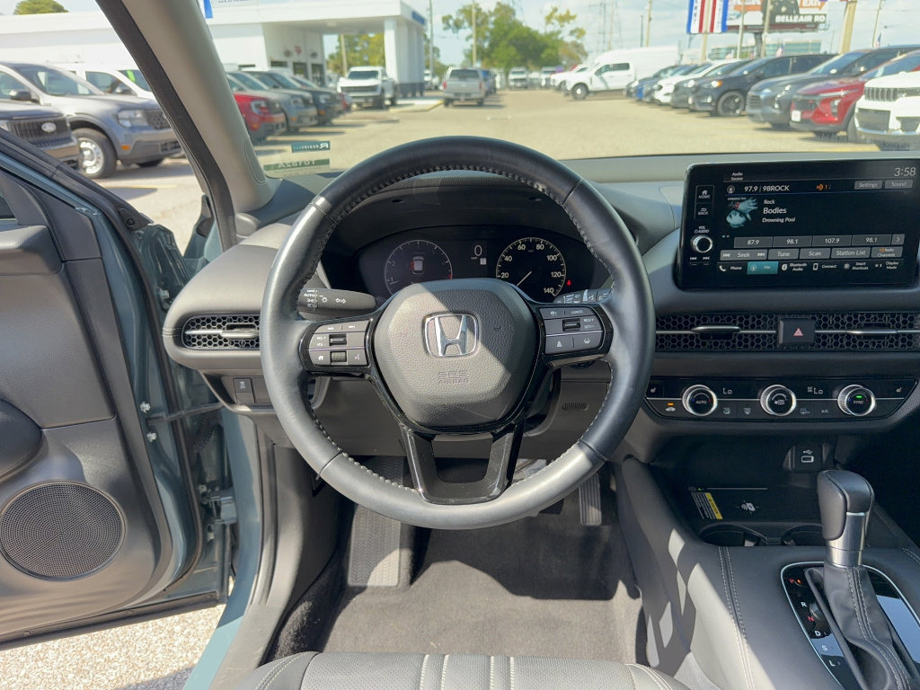 Used 2023 Honda HR-V EX-L image 32