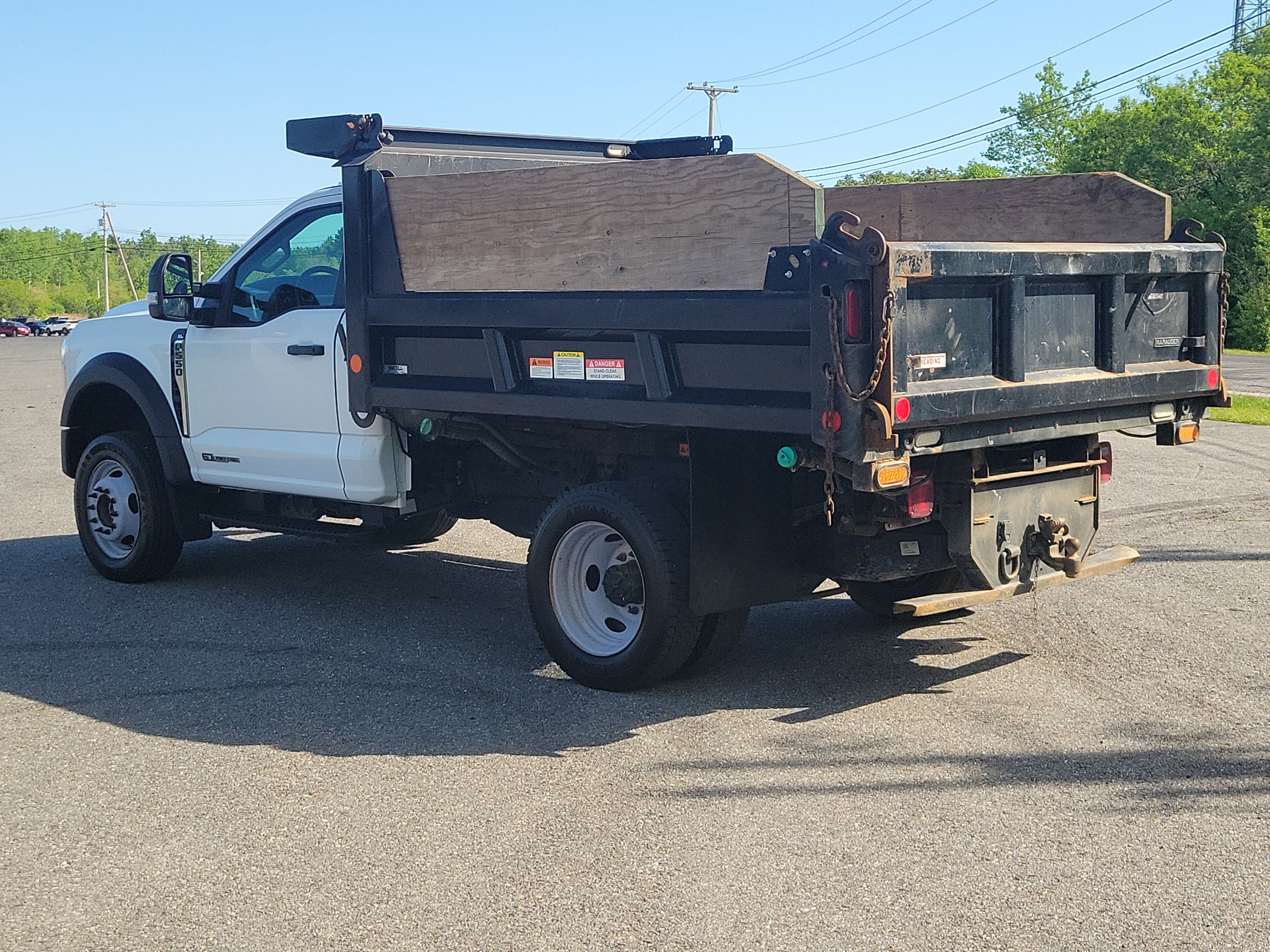 Used 2023 Ford F550 4x4 Regular Cab Super Duty image 7