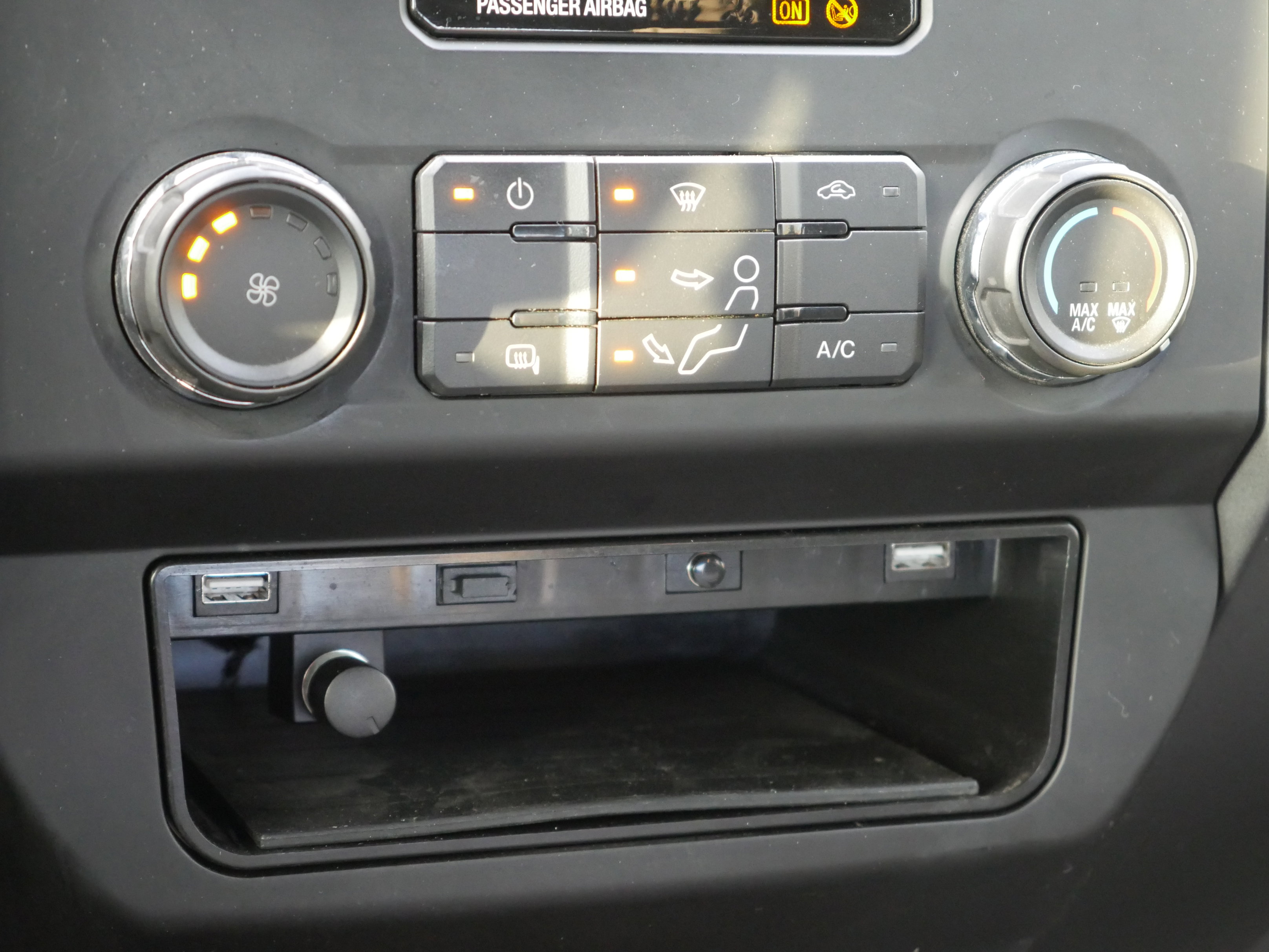 Used 2018 Ford F350 XLT image 12