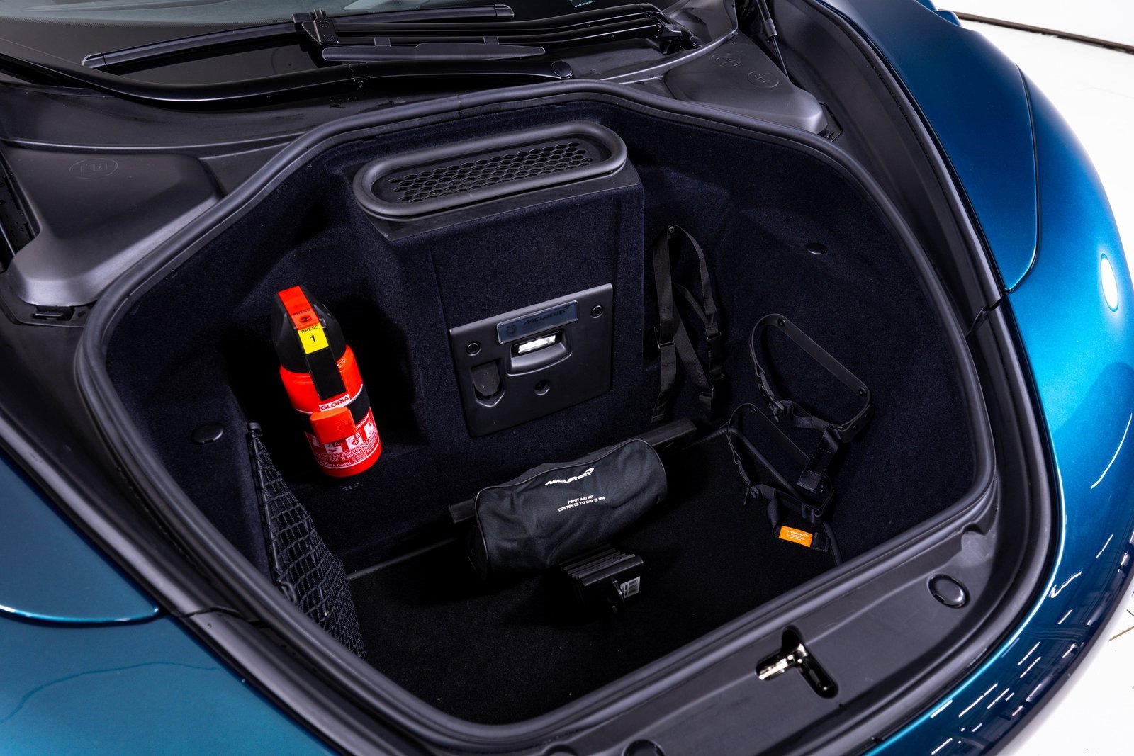 Used 2025 McLaren 750S Spider image 25