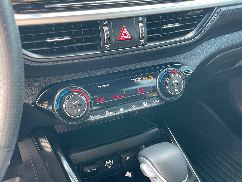 Certified 2023 Kia Forte GT-Line FWD image 17