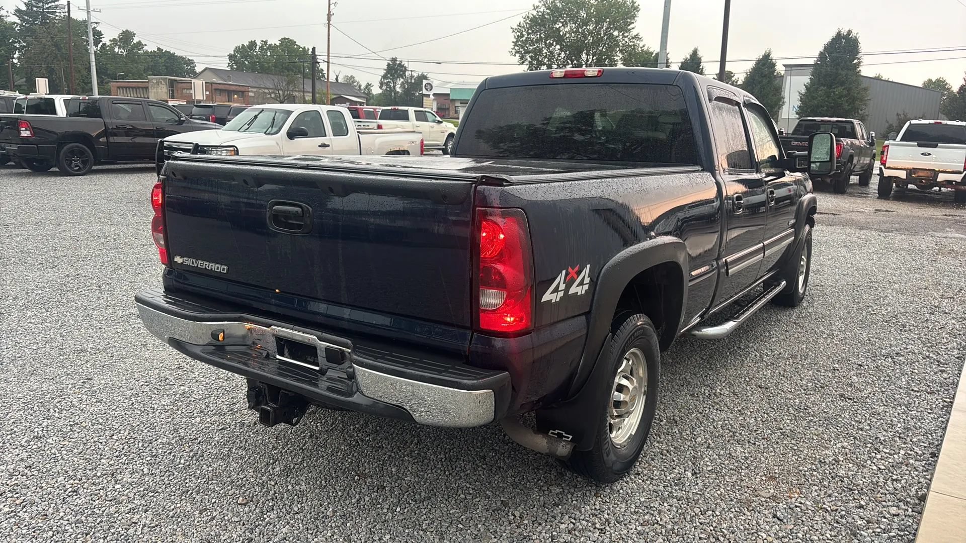 Used 2006 Chevrolet Silverado 1500 LT AWD/4WD image 7