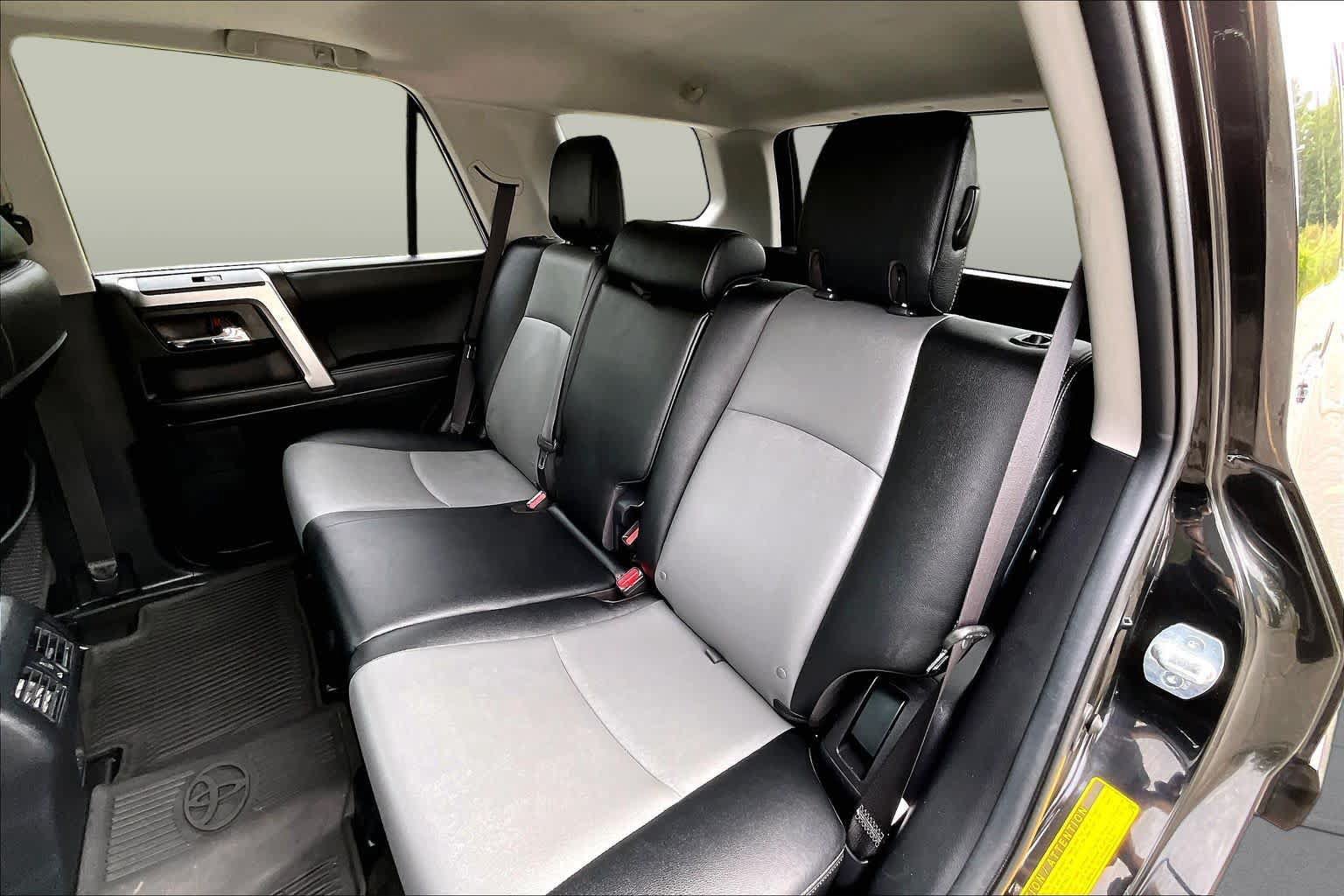 Certified 2021 Toyota 4Runner SR5 Premium w/ Moonroof Package AWD/4WD image 20