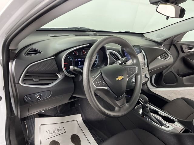 Used 2023 Chevrolet Malibu LT image 19