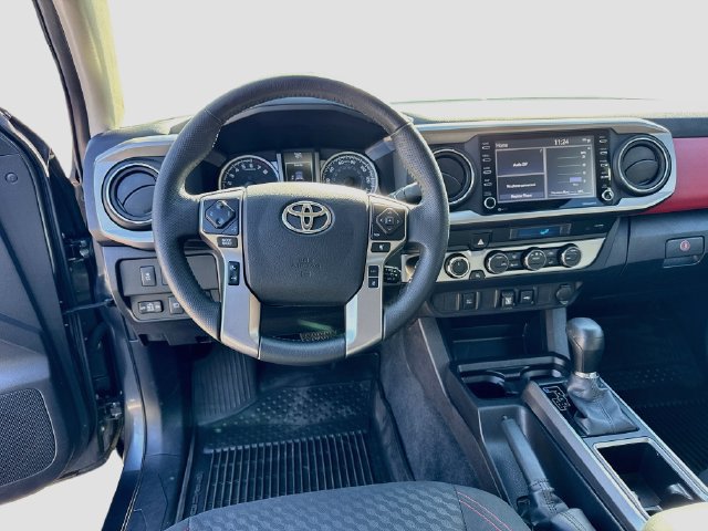 Used 2023 Toyota Tacoma SR5 AWD/4WD image 21