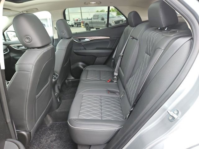 Used 2023 Buick Envision Avenir AWD/4WD image 11
