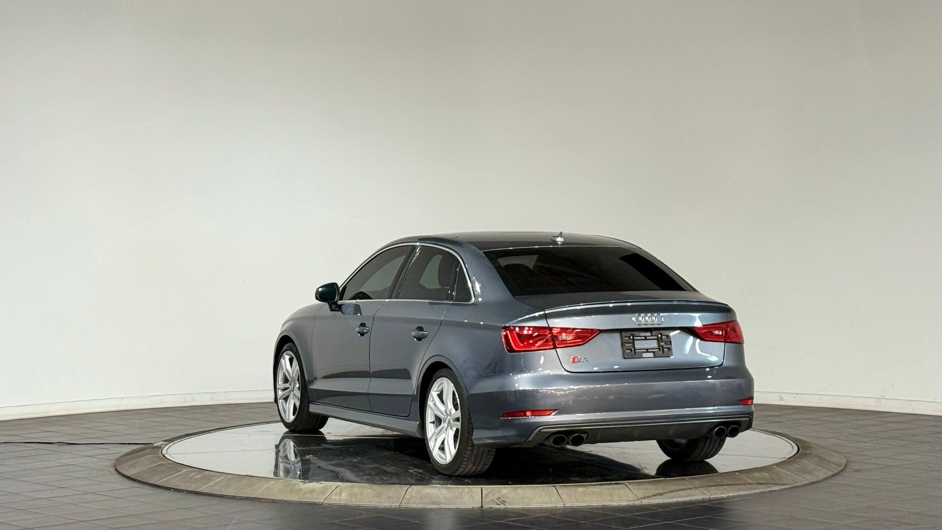 Used 2016 Audi S3 Premium Plus image 7