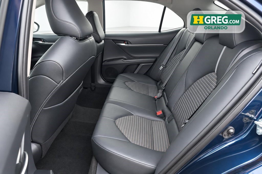 Used 2020 Toyota Camry SE FWD image 12