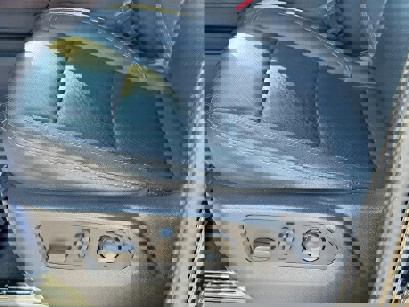 Used 2023 GMC Sierra 1500 SLT w/ SLT Premium Plus Package image 25