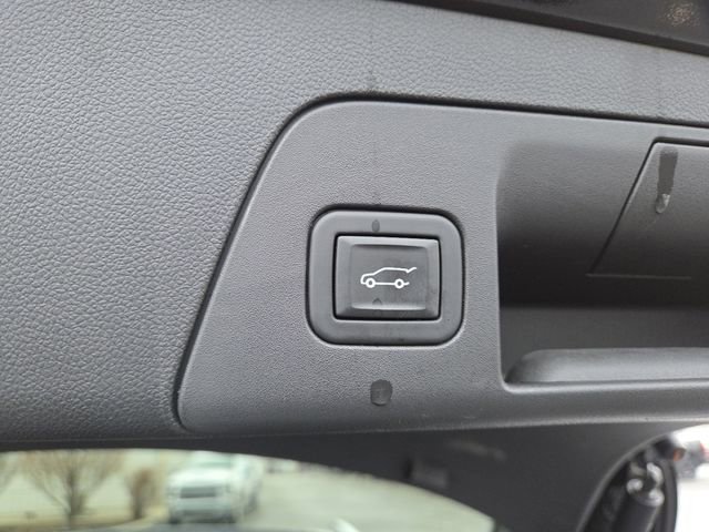 Used 2023 Buick Envision Avenir image 18