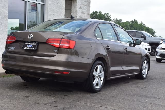 Used 2015 Volkswagen Jetta TDI SE FWD image 15