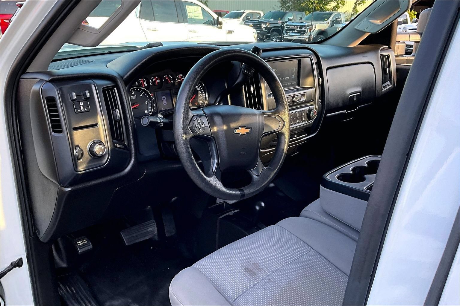 Used 2019 Chevrolet Silverado 2500 W/T w/ WT Convenience Package AWD/4WD image 13