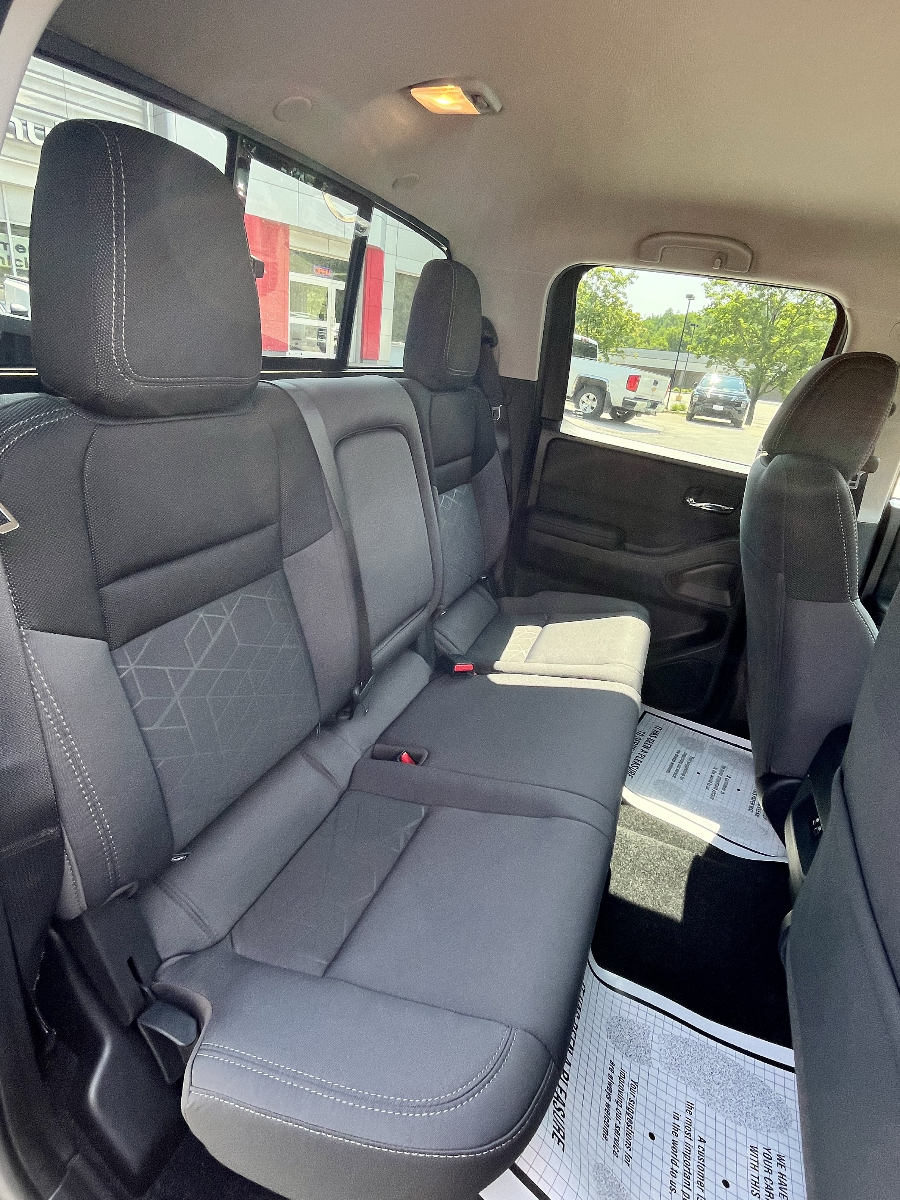 New 2026 Nissan Frontier SV w/ Tow Package AWD/4WD image 15