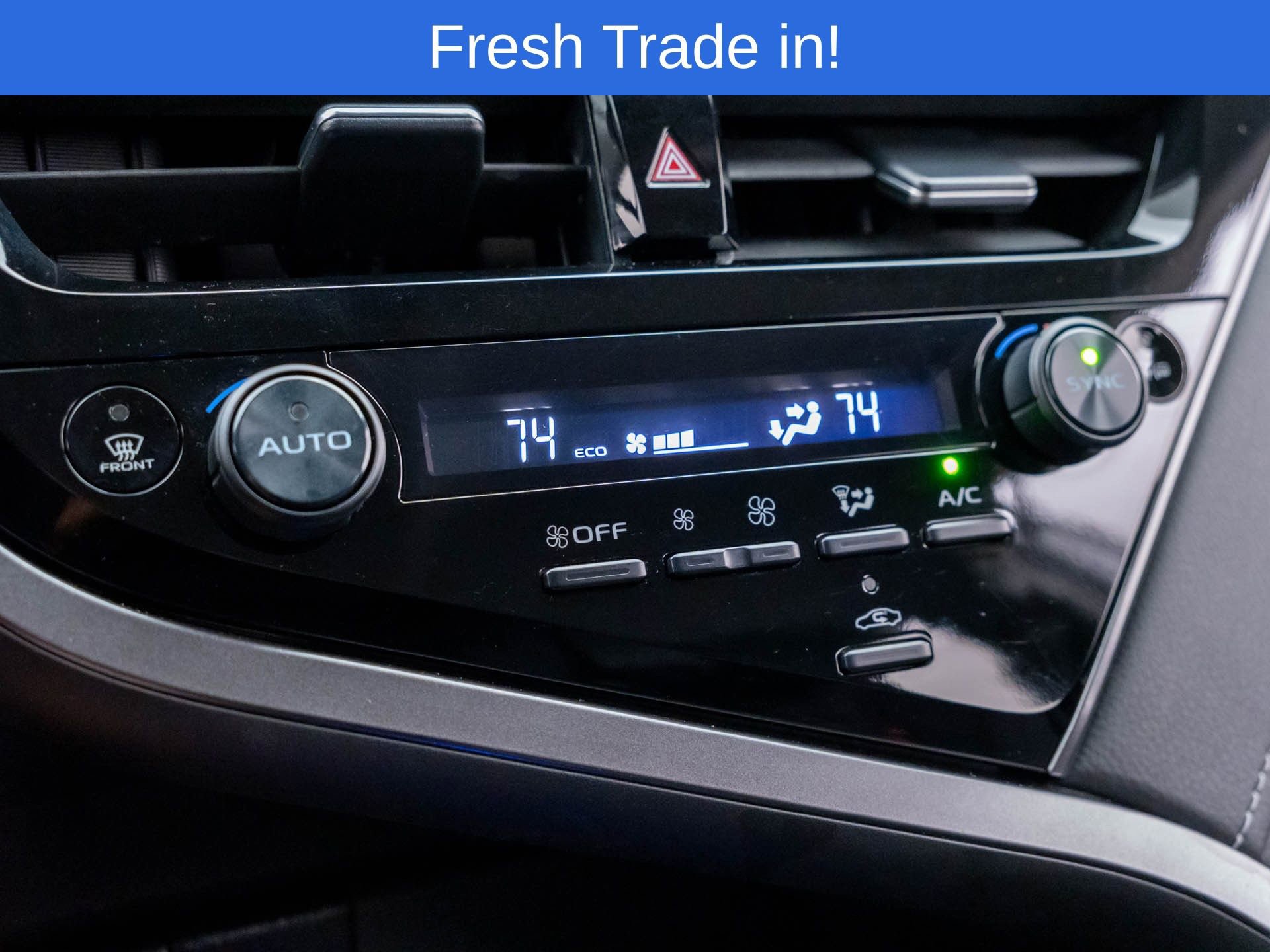 Used 2023 Toyota Camry SE FWD image 22