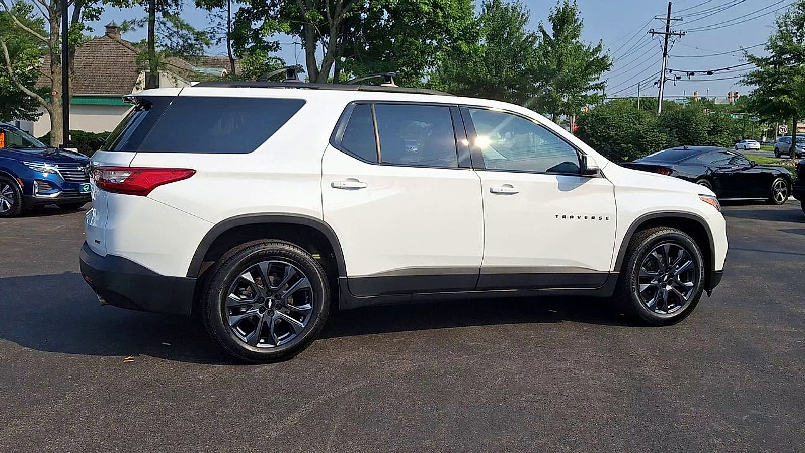Certified 2021 Chevrolet Traverse RS w/ LPO, Floor Liner Package AWD/4WD image 3