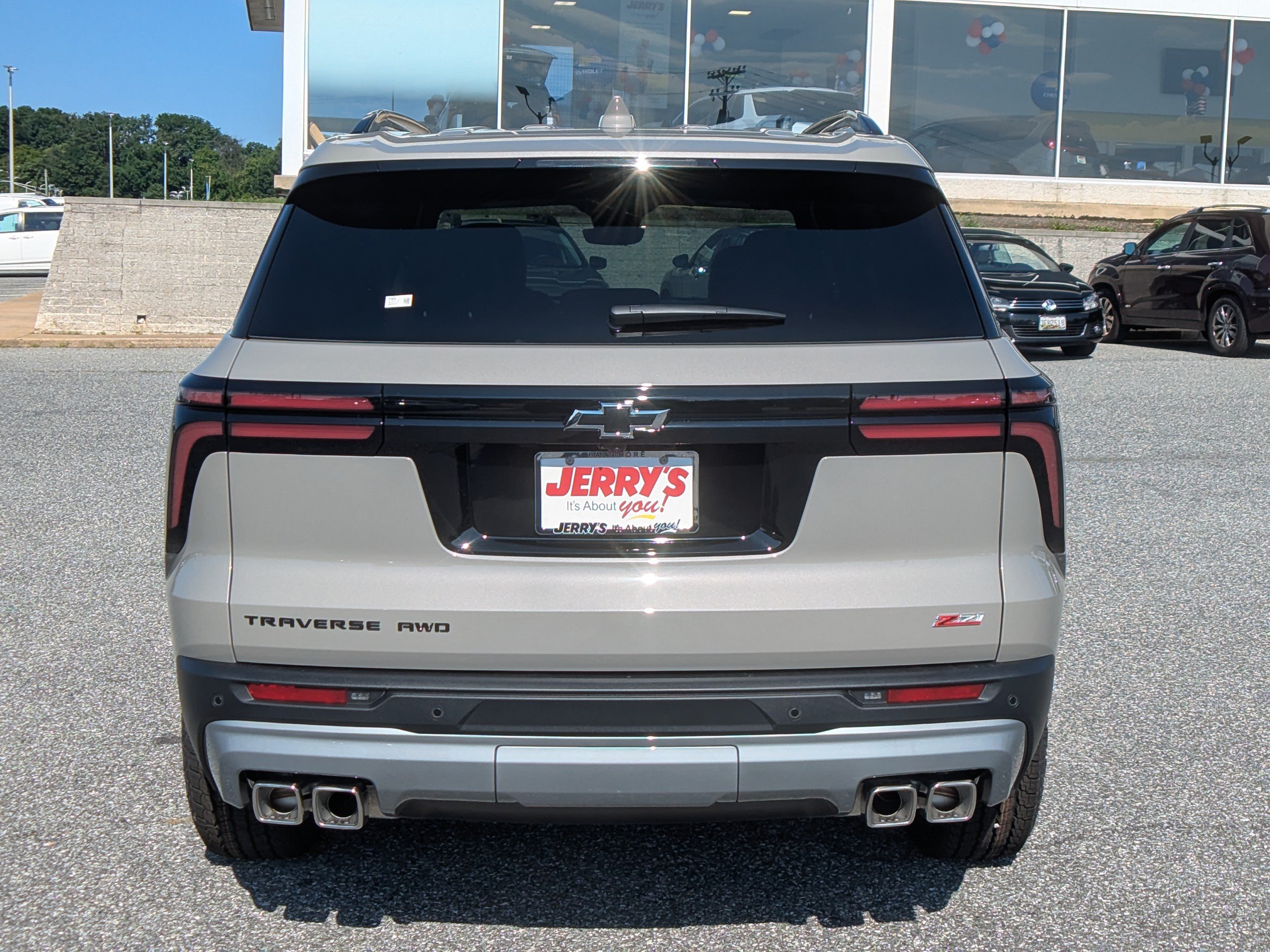 New 2027 Chevrolet Traverse Z71 w/ Enhanced Driving Package AWD/4WD image 6