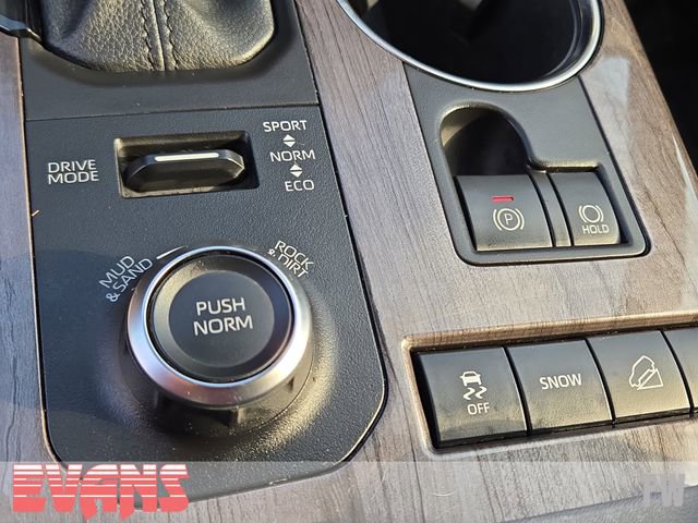 Used 2021 Toyota Highlander Limited image 13