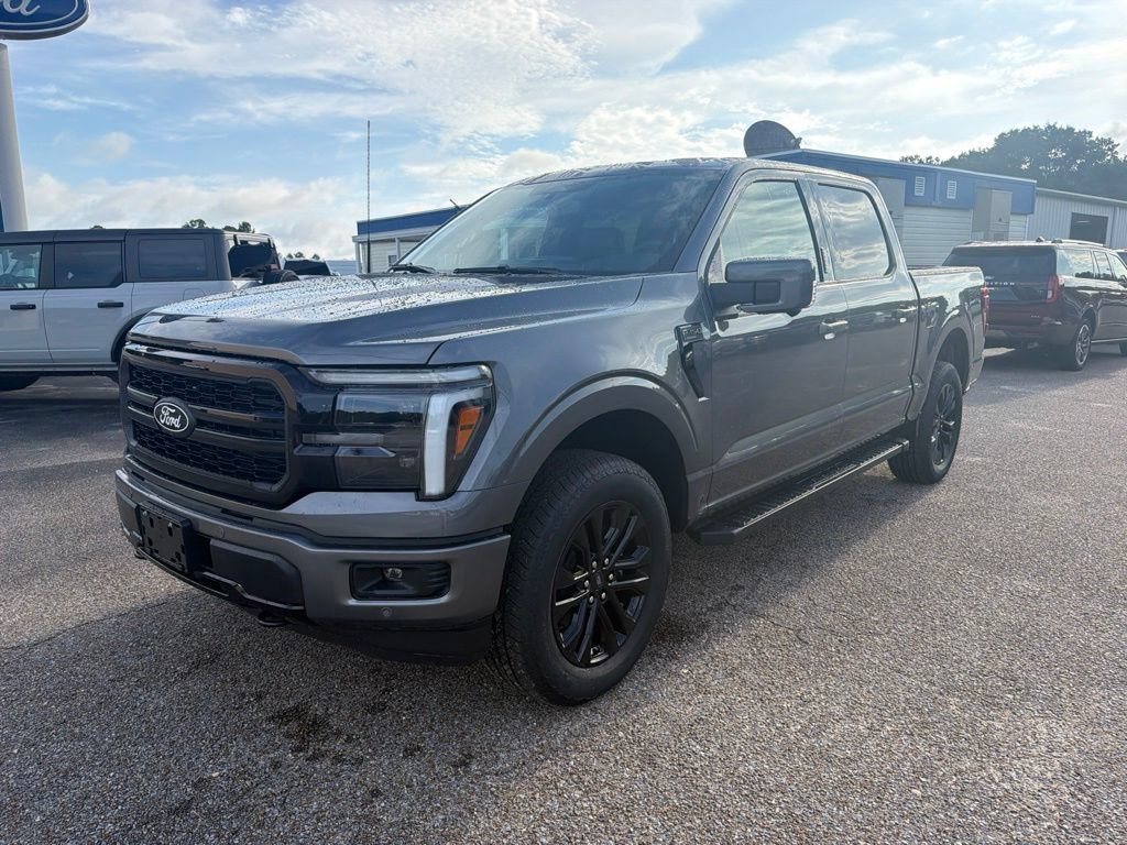New 2026 Ford F150 Lariat w/ Equipment Group 501A Mid