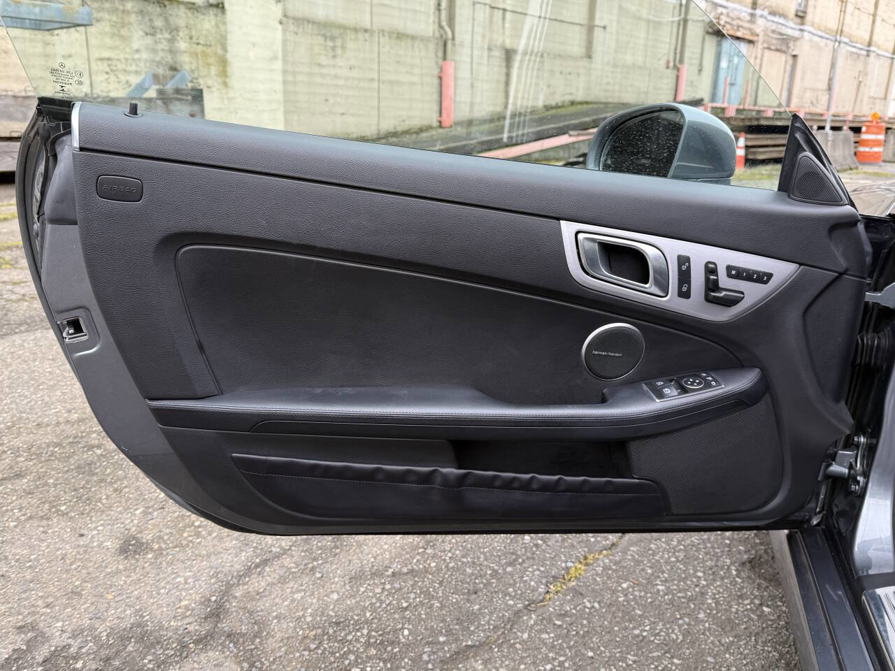 Used 2016 Mercedes-Benz SLK 350 image 23