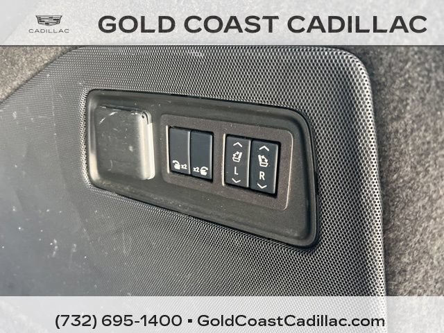 Certified 2024 Cadillac Escalade ESV Premium Luxury w/ LPO, Floor Liner Package AWD/4WD image 13