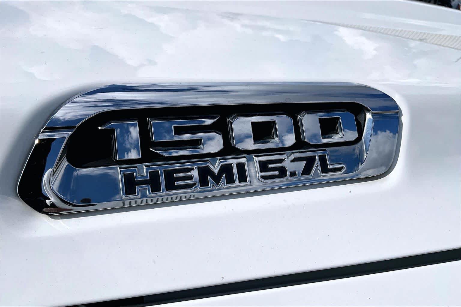 Used 2019 RAM 1500 Big Horn RWD image 10