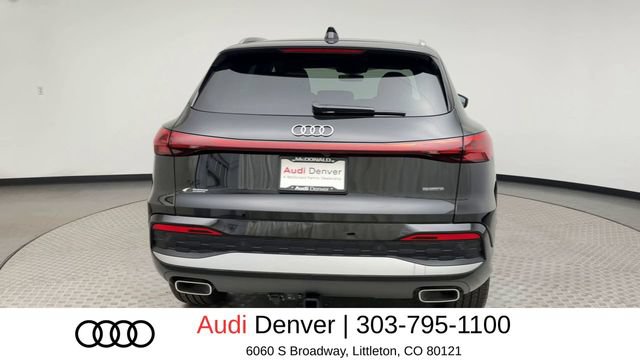 Used 2025 Audi Q5 Premium w/ Premium Plus AWD/4WD image 3