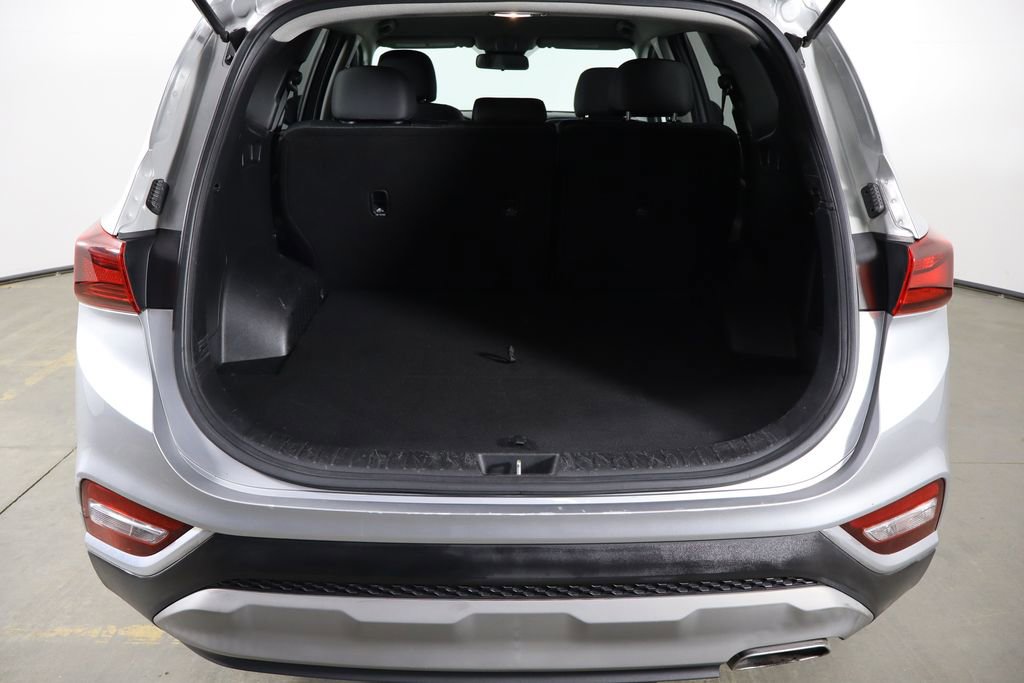 Used 2020 Hyundai Santa Fe SE image 18