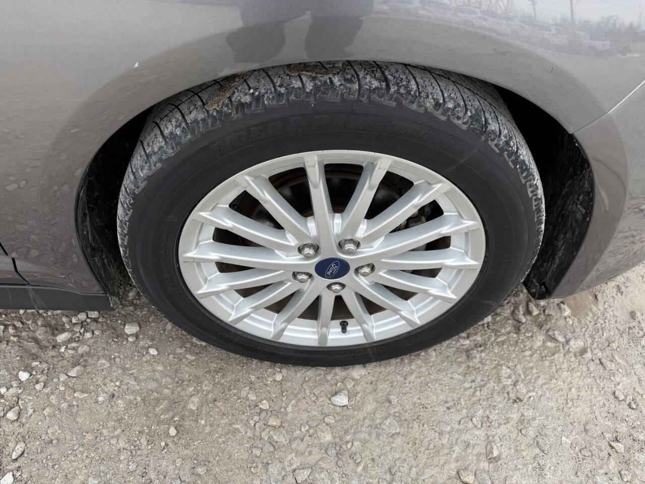 Used 2013 Ford C-MAX SE image 12