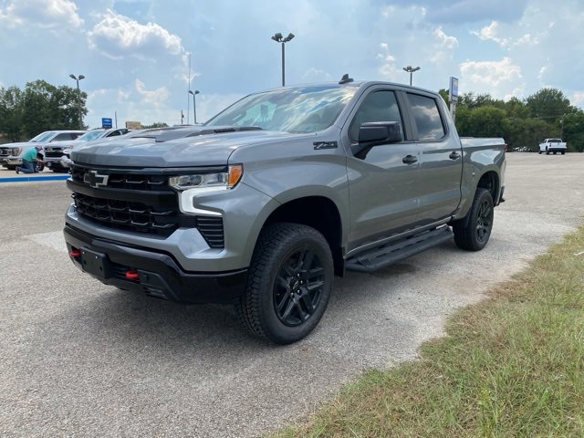 New 2026 Chevrolet Silverado 1500 LT Trail Boss w/ Convenience Package II image 3
