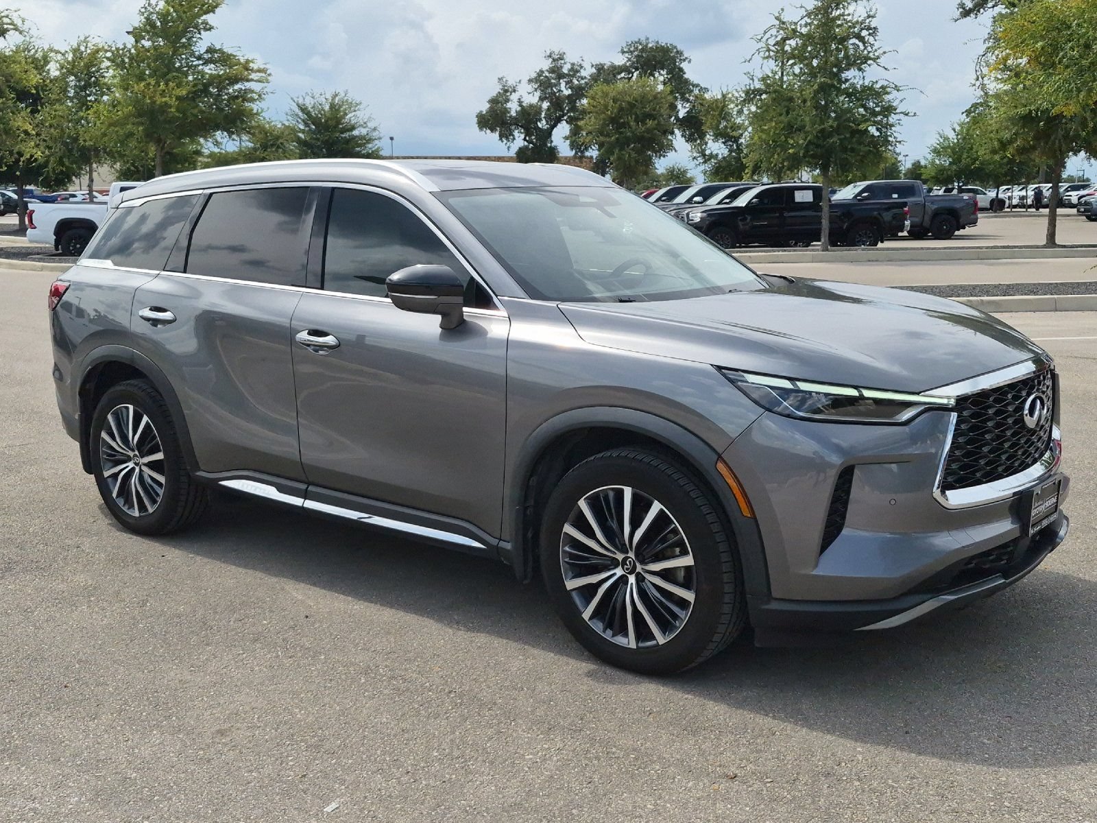 Used 2023 INFINITI QX60 Sensory AWD/4WD image 7