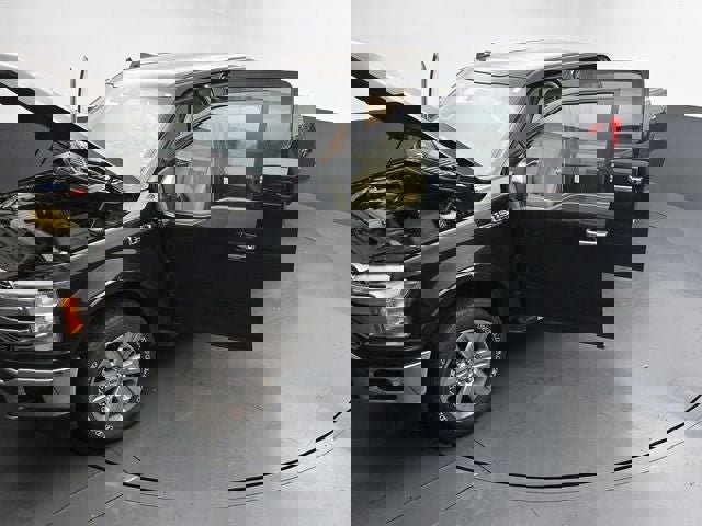 Used 2020 Ford F150 Lariat image 30