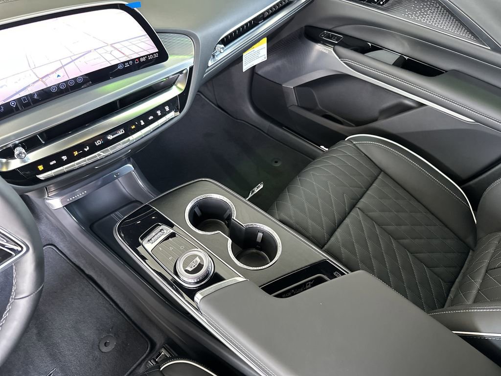 New 2026 Cadillac Lyriq V w/ Exterior Carbon Fiber Package image 28