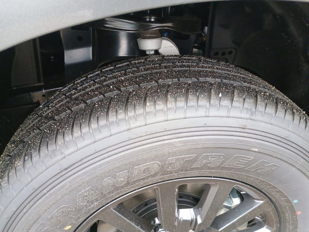 New 2025 Nissan Armada SV image 29