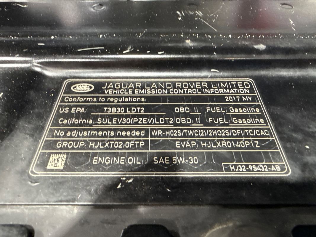 Used 2017 Land Rover Range Rover Evoque SE Premium image 71