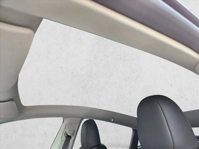 Used 2023 Tesla Model Y Performance AWD/4WD image 21