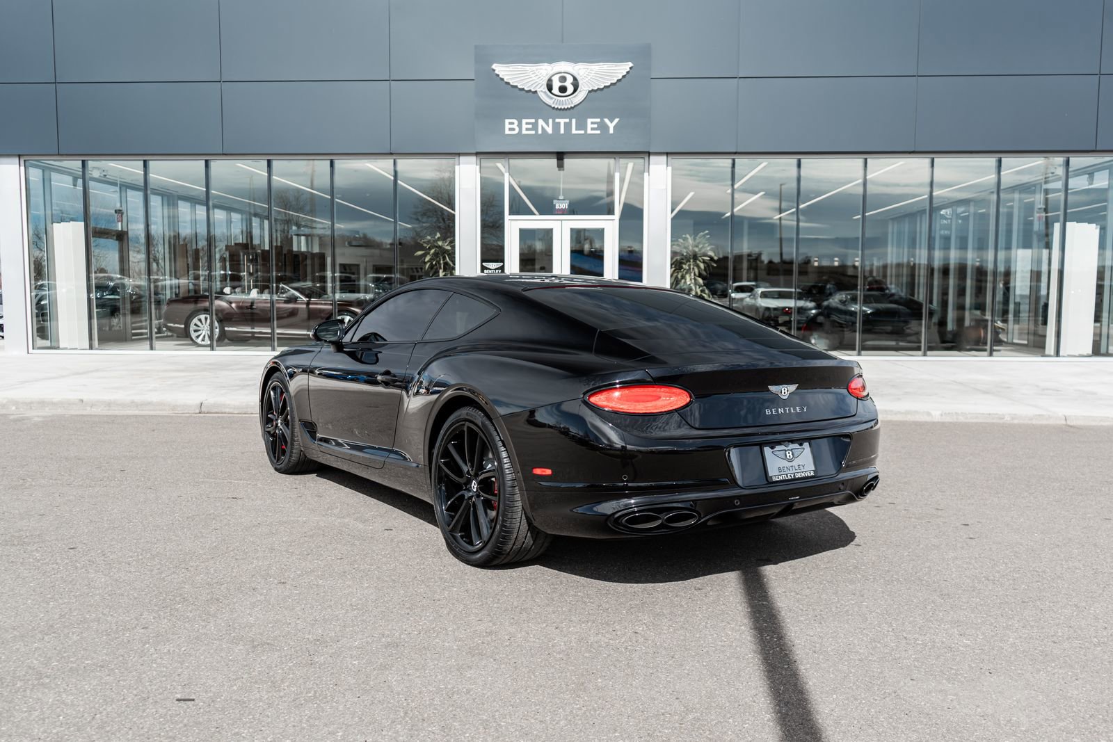 Used 2022 Bentley Continental GT image 8