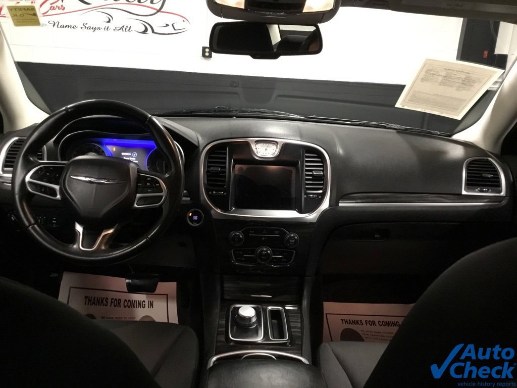 Used 2018 Chrysler 300 Touring w/ Sport Appearance Package RWD image 25