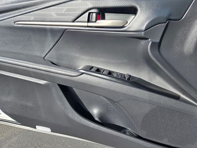Used 2025 Toyota Camry XSE AWD/4WD image 20