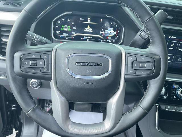 Used 2025 GMC Sierra 2500 Denali w/ Max Trailering Package AWD/4WD image 11