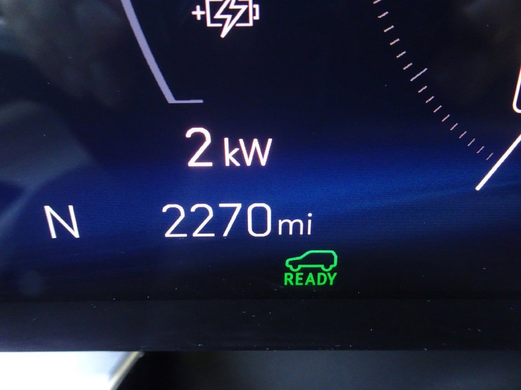 Certified 2024 Cadillac Lyriq Luxury w/ LPO, Floor Liner Package AWD/4WD image 21