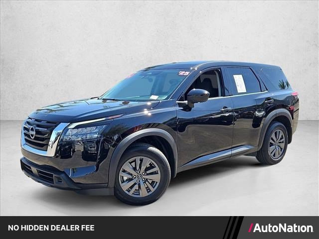 Certified 2025 Nissan Pathfinder S