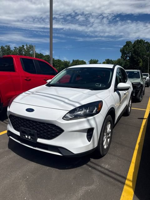 Used 2021 Ford Escape SE AWD/4WD image 1