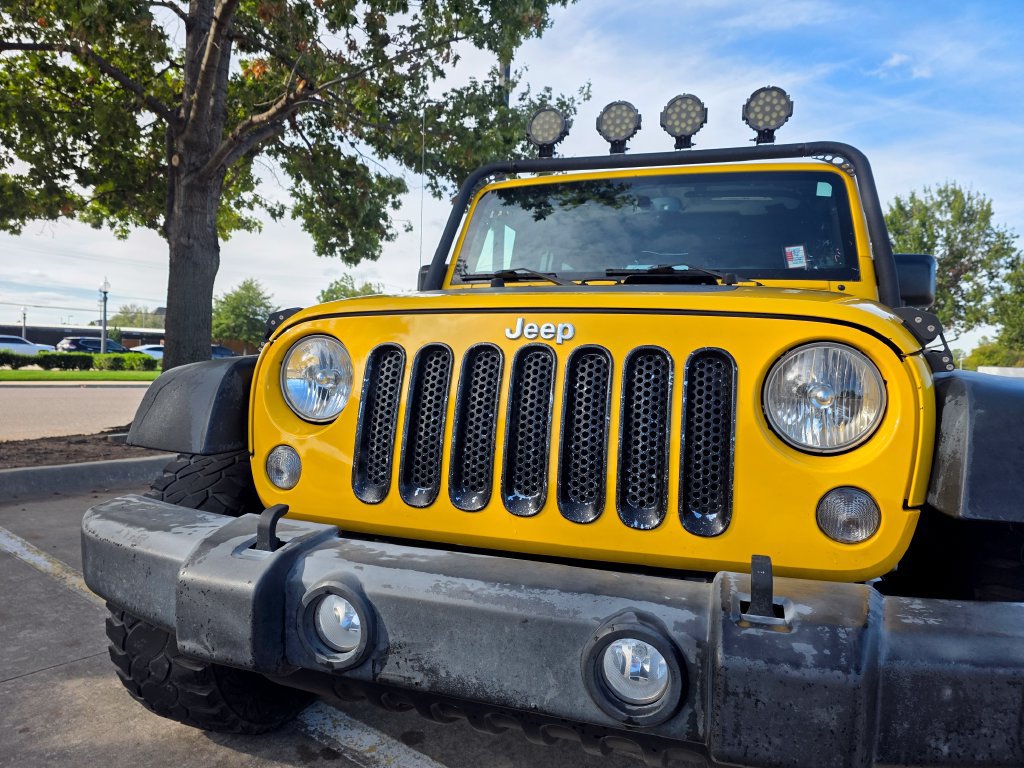 Used 2015 Jeep Wrangler Unlimited Sport w/ Quick Order Package 24S AWD/4WD image 30