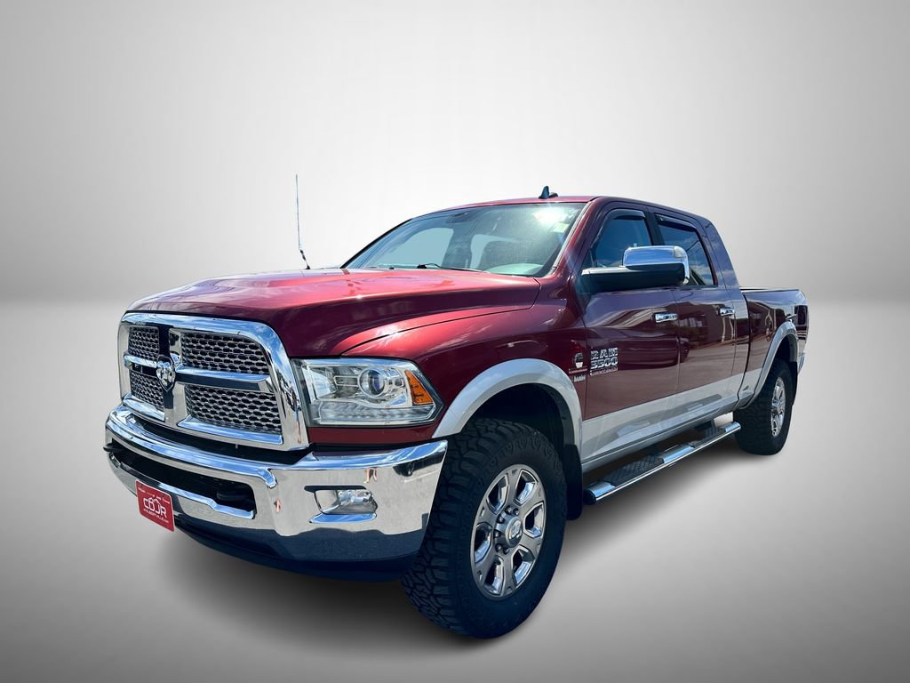 Used 2014 RAM 3500 Laramie w/ Convenience Group AWD/4WD image 2